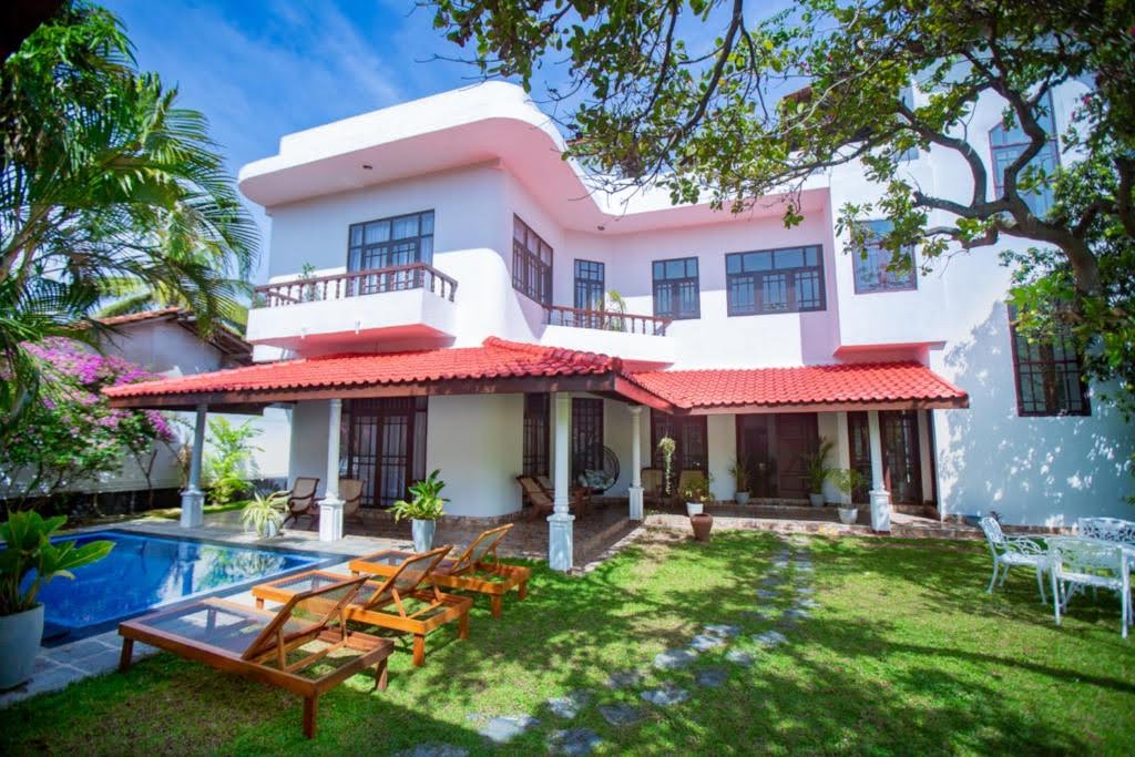 Nibbana Retreat Villa exterior